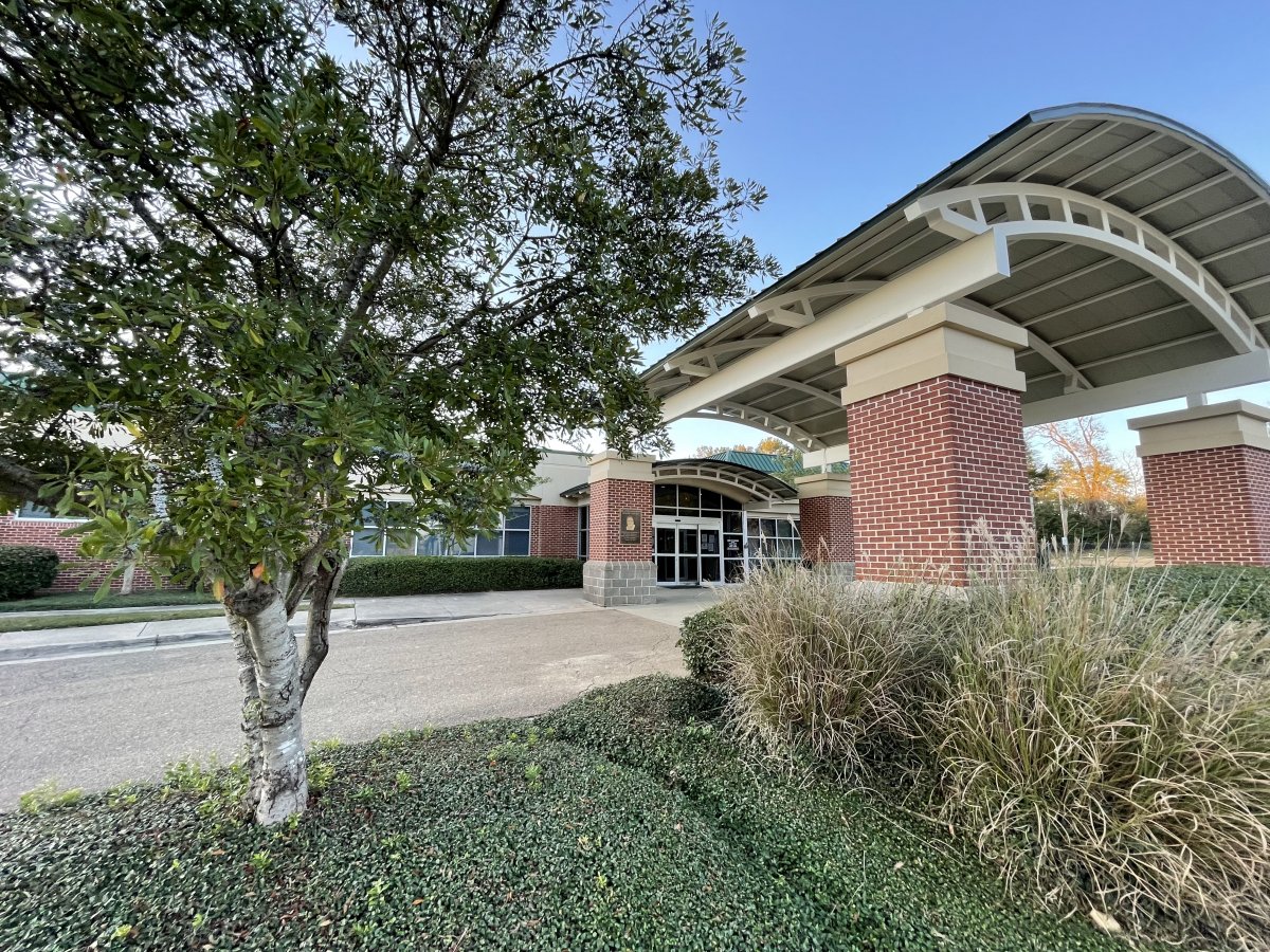 Jackson Hinds main clinic photo Jackson Hinds main clinic photo
